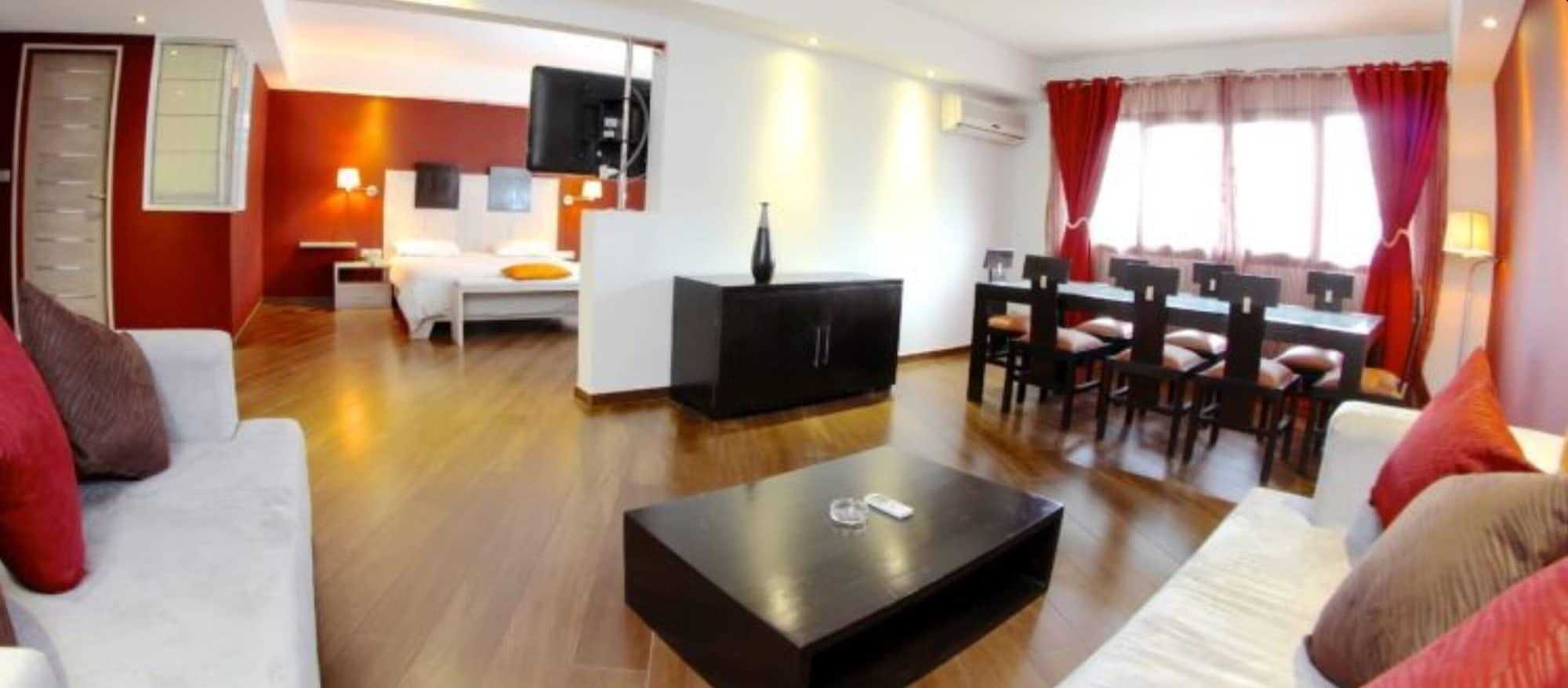 Cafe De Rome Hotel Дакар Екстериор снимка