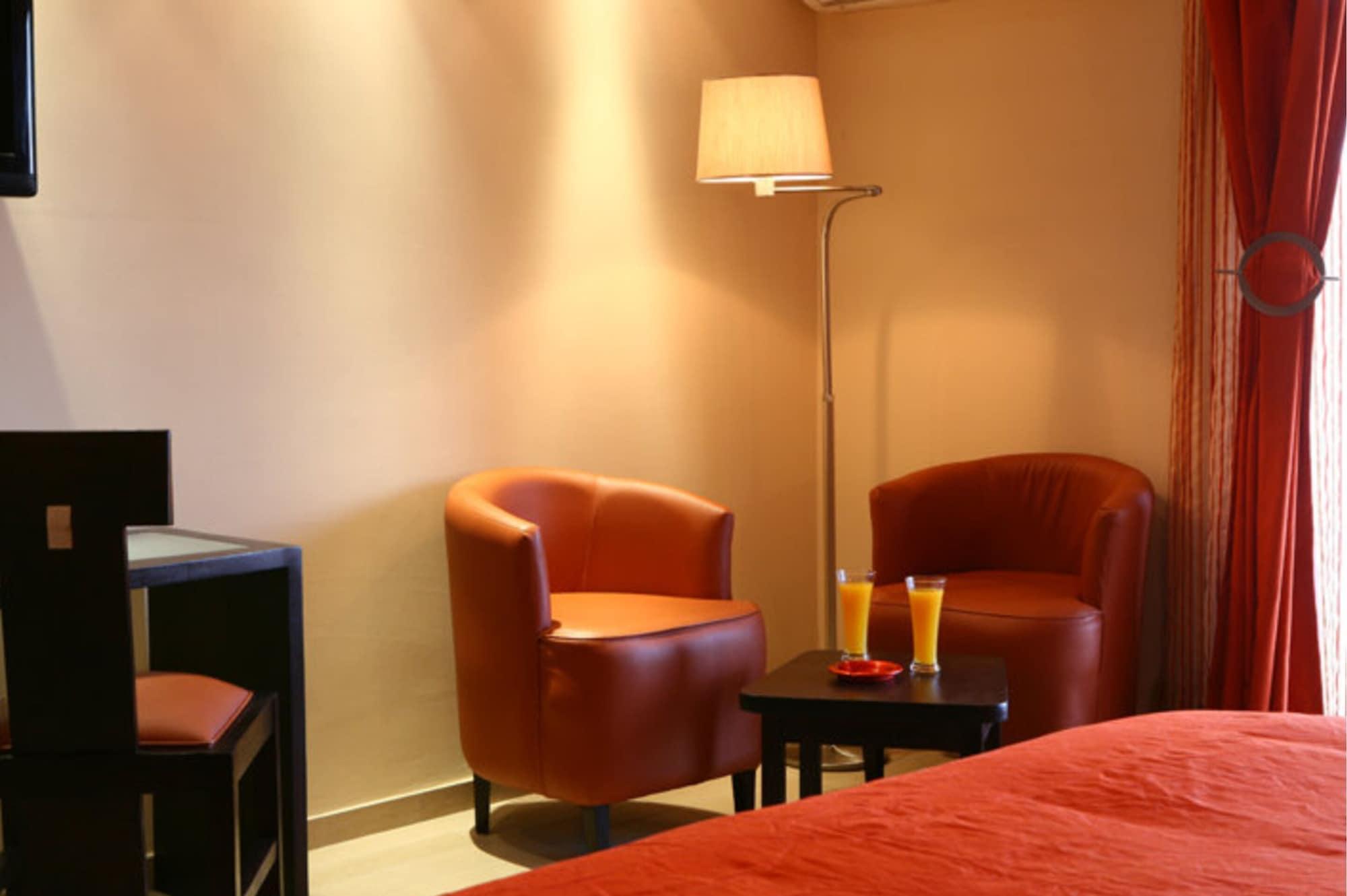 Cafe De Rome Hotel Дакар Екстериор снимка