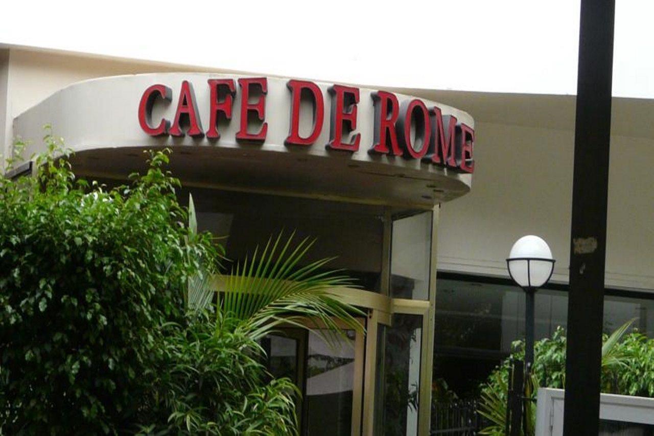 Cafe De Rome Hotel Дакар Екстериор снимка